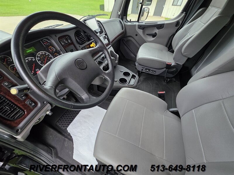2023 Bolt Apollo 40S3 Custom Super C 8.9L - Photo 18 - Middletown, OH 45042
