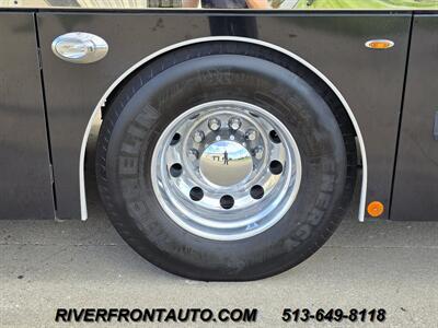 2023 Bolt Apollo 40S3 Custom Super C 8.9L - Photo 84 - Middletown, OH 45042