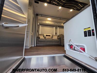 2023 Bolt Apollo 40S3 Custom Super C 8.9L - Photo 71 - Middletown, OH 45042