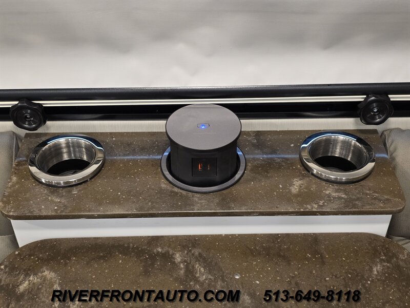 2023 Bolt Apollo 40S3 Custom Super C 8.9L - Photo 66 - Middletown, OH 45042