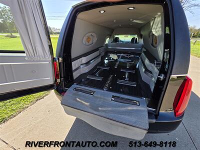 2014 Cadillac XTS Kingsley Funeral Coach - Photo 16 - Middletown, OH 45042