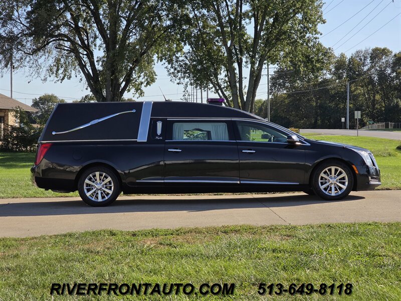 2014 Cadillac XTS Kingsley Funeral Coach - Photo 5 - Middletown, OH 45042