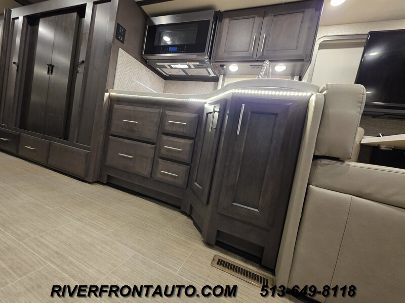 2021 Thor Palazzo 33.5 Diesel Pusher - Photo 45 - Middletown, OH 45042