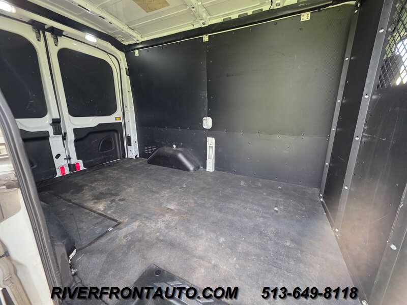 2019 Ford Transit T250 Medium Roof Cargo Van - Photo 13 - Middletown, OH 45042