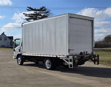 2021 Isuzu NPR 4X2 2dr 71.0 in. BBC Tilt Cab 109 212 WB - Photo 7 - Middletown, OH 45042
