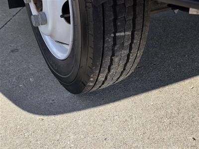 2021 Isuzu NPR 4X2 2dr 71.0 in. BBC Tilt Cab 109 212 WB - Photo 25 - Middletown, OH 45042