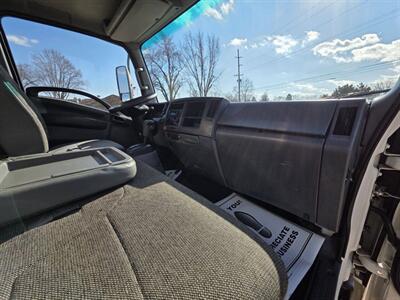 2021 Isuzu NPR 4X2 2dr 71.0 in. BBC Tilt Cab 109 212 WB - Photo 17 - Middletown, OH 45042