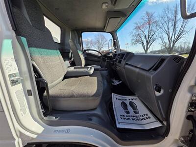 2021 Isuzu NPR 4X2 2dr 71.0 in. BBC Tilt Cab 109 212 WB - Photo 16 - Middletown, OH 45042