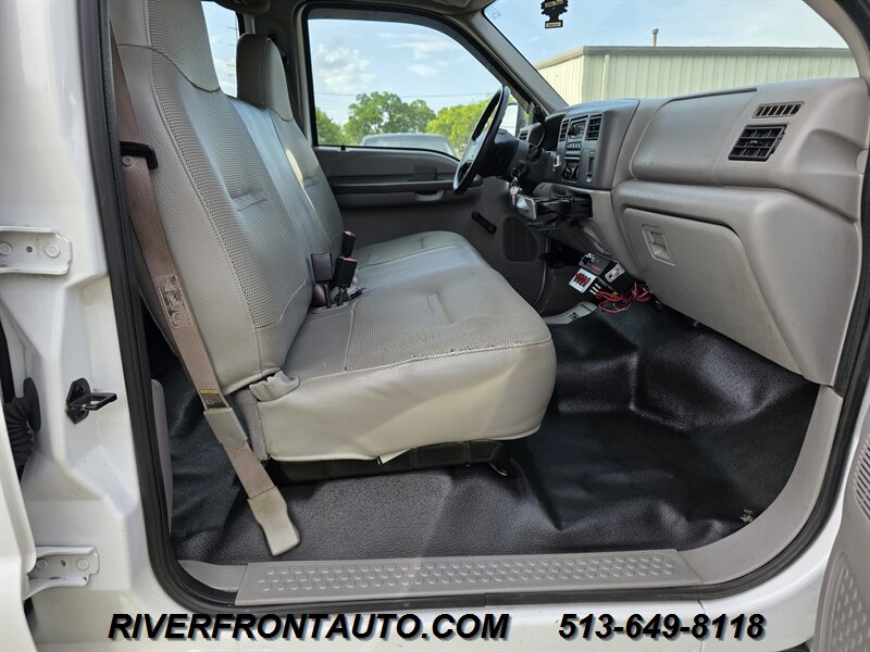 2001 Ford F-450 7.3L POWERSTROKE RUST FREE - Photo 16 - Middletown, OH 45042