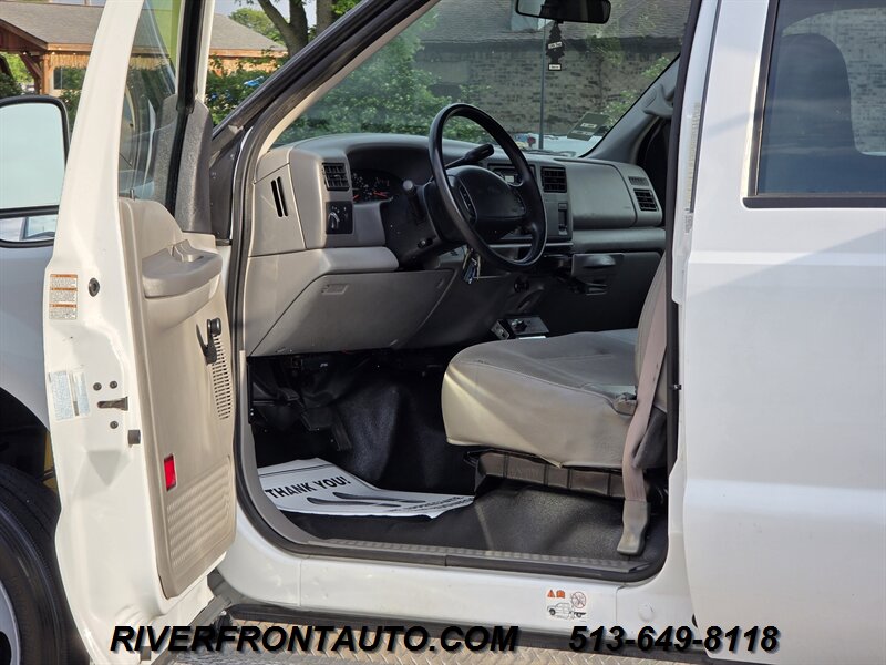 2001 Ford F-450 7.3L POWERSTROKE RUST FREE - Photo 3 - Middletown, OH 45042