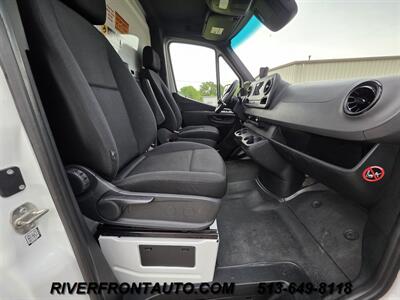 2019 Mercedes-Benz Sprinter 3500XD Dually  Utility Box - Photo 14 - Middletown, OH 45042