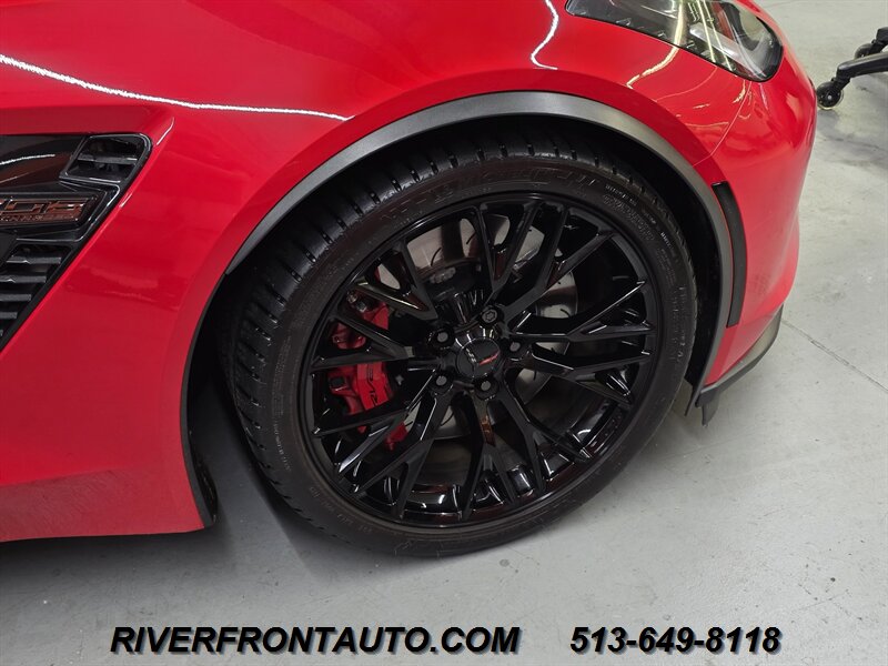 2015 Chevrolet Corvette Z06 3LZ 7 Speed - Photo 24 - Middletown, OH 45042