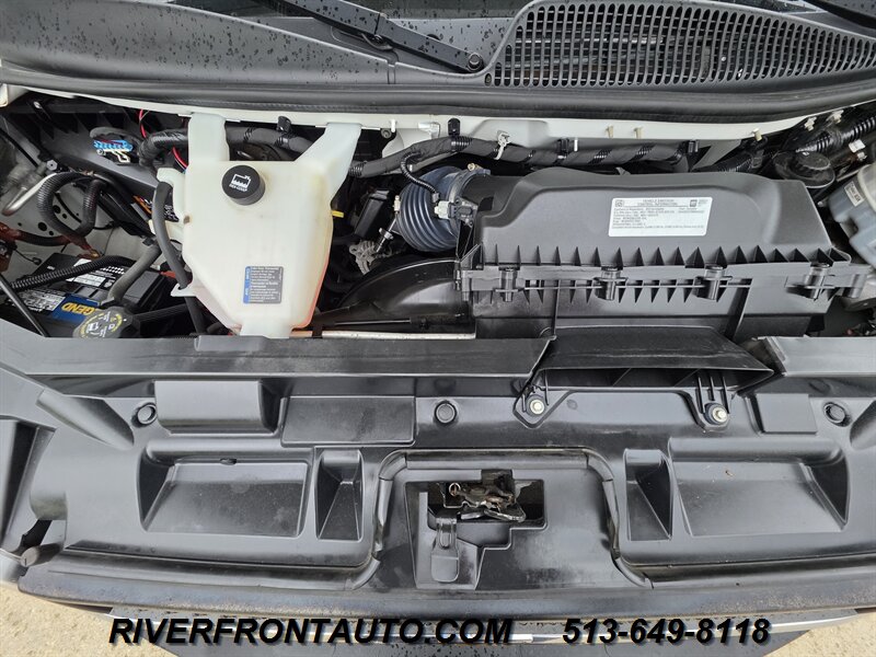 2021 Chevrolet Express 3500 Box Truck LIFTGATE - Photo 20 - Middletown, OH 45042