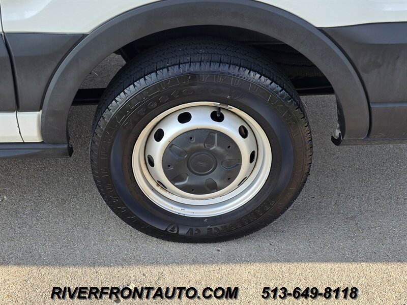 2019 Ford Transit 150 Cargo - Photo 20 - Middletown, OH 45042