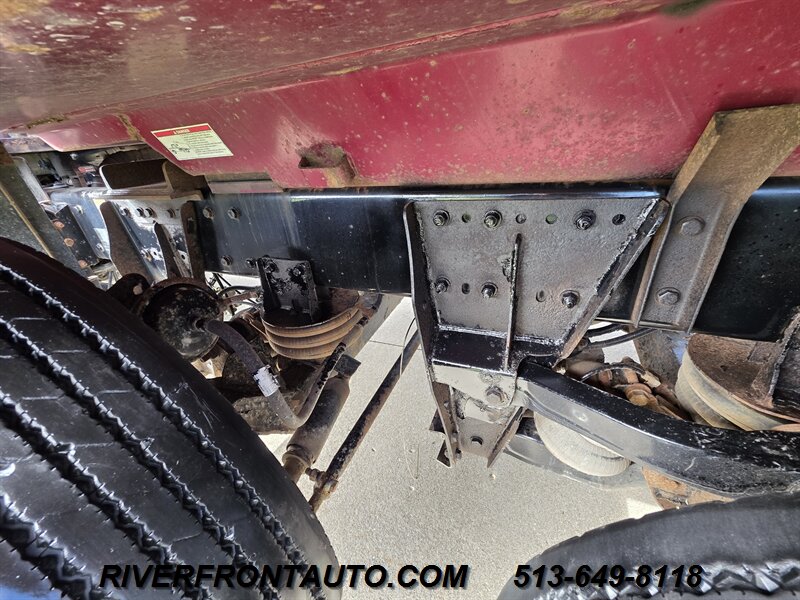 2016 Kenworth T880 Six Axle Dump Truck - Photo 21 - Middletown, OH 45042