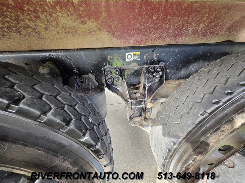2016 Kenworth T880 Six Axle Dump Truck - Photo 37 - Middletown, OH 45042
