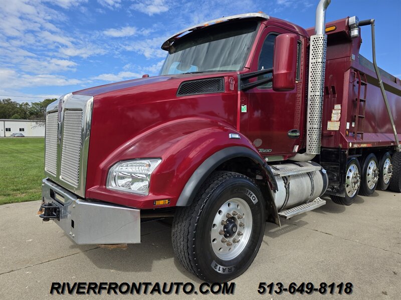 2016 Kenworth T880 Six Axle Dump Truck - Photo 26 - Middletown, OH 45042