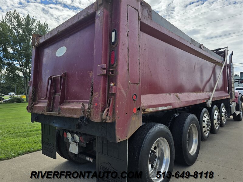 2016 Kenworth T880 Six Axle Dump Truck - Photo 30 - Middletown, OH 45042