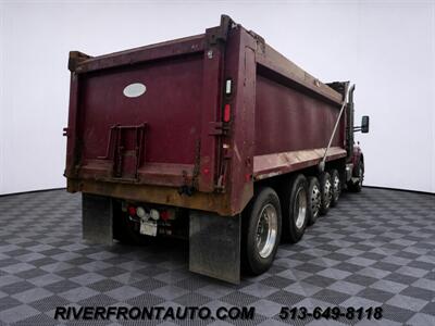 2016 Kenworth T880 Six Axle Dump Truck - Photo 2 - Middletown, OH 45042
