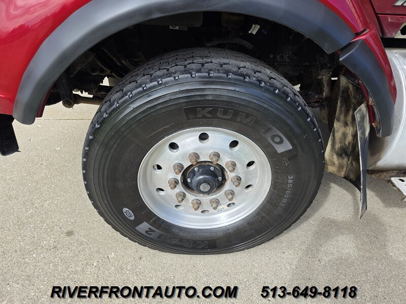2016 Kenworth T880 Six Axle Dump Truck - Photo 33 - Middletown, OH 45042