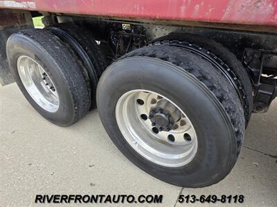 2016 Kenworth T880 Six Axle Dump Truck - Photo 36 - Middletown, OH 45042
