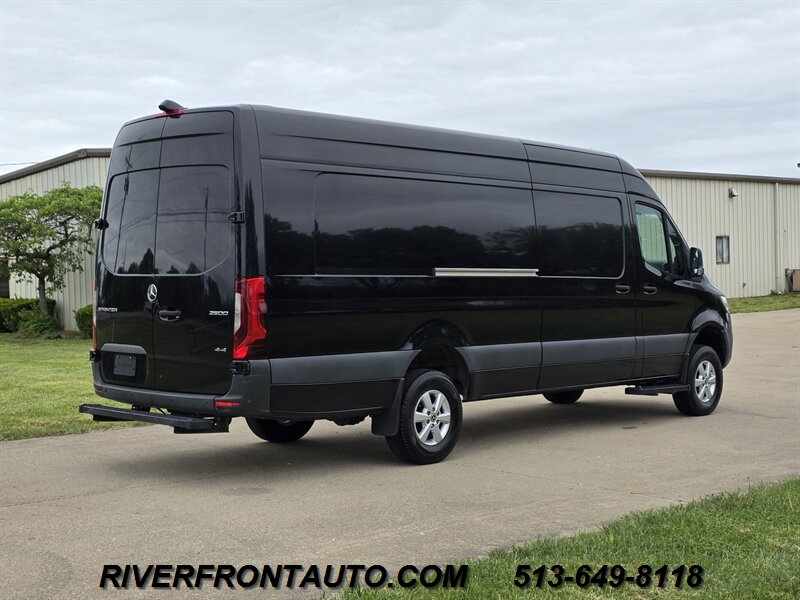 2022 Mercedes-Benz Sprinter 2500 4x4 Diesel Extended - Photo 2 - Middletown, OH 45042