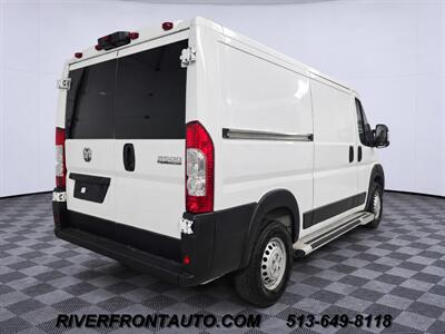 2025 RAM ProMaster 2500 Cargo Van - Photo 4 - Middletown, OH 45042