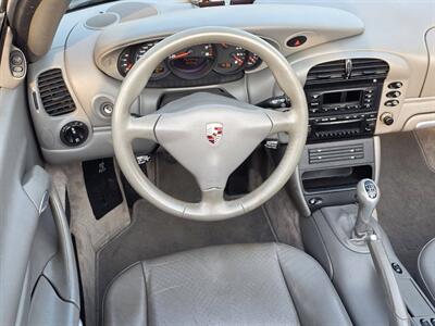 2004 Porsche 911 Carrera 2dr Cabriolet  6 SPEED - Photo 3 - Middletown, OH 45042