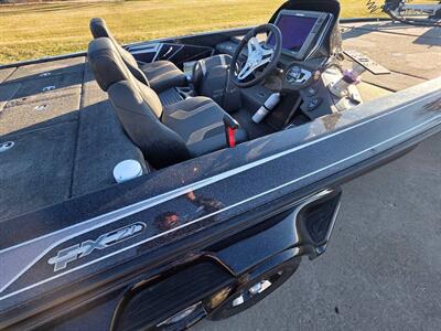 2017 Skeeter FX21 250HP Yamaha   - Photo 10 - Middletown, OH 45042