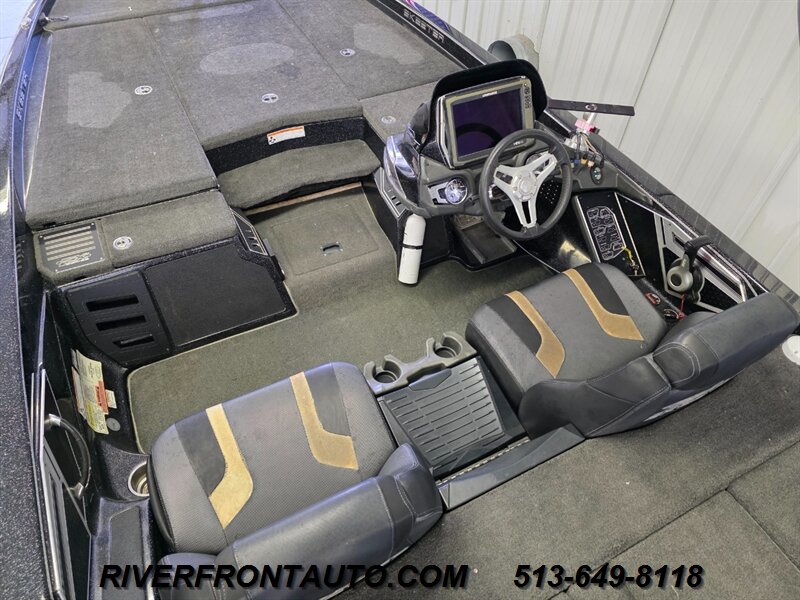 2017 Skeeter FX21 250HP Yamaha - Photo 9 - Middletown, OH 45042