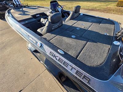 2017 Skeeter FX21 250HP Yamaha   - Photo 11 - Middletown, OH 45042