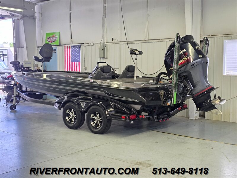 2017 Skeeter FX21 250HP Yamaha - Photo 8 - Middletown, OH 45042