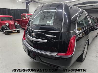 2019 Cadillac XTS S&S Park Hill Funeral Coach   - Photo 10 - Middletown, OH 45042