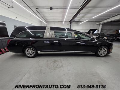 2019 Cadillac XTS S&S Park Hill Funeral Coach   - Photo 8 - Middletown, OH 45042