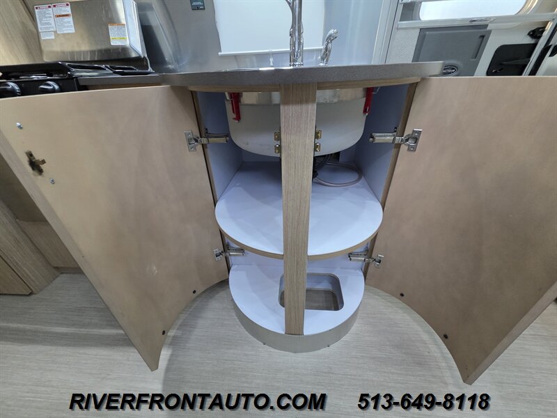 2018 Airstream Flying Cloud 25FB - Photo 43 - Middletown, OH 45042