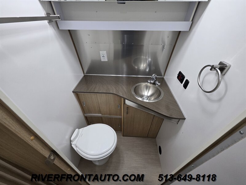 2018 Airstream Flying Cloud 25FB - Photo 17 - Middletown, OH 45042