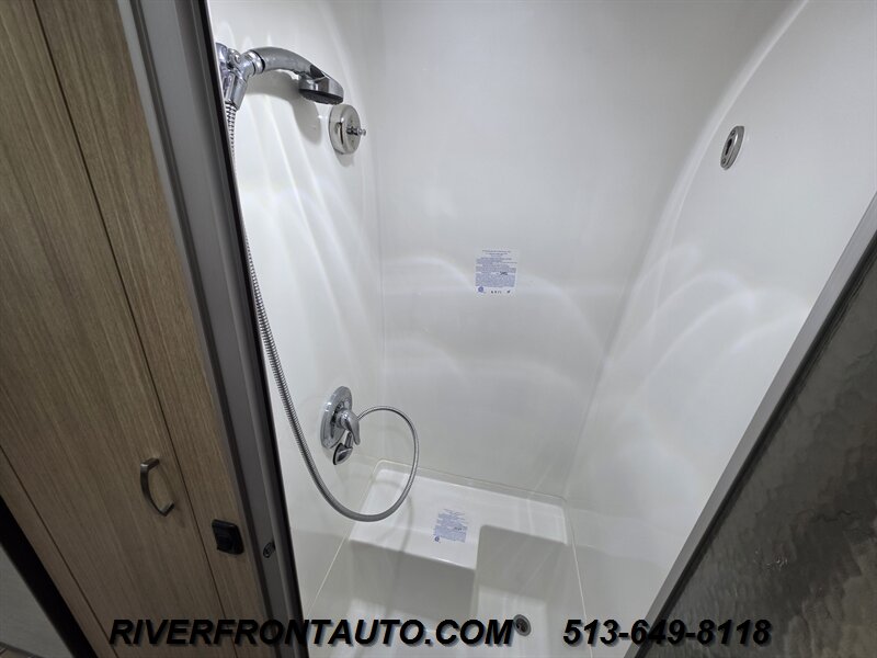 2018 Airstream Flying Cloud 25FB - Photo 18 - Middletown, OH 45042