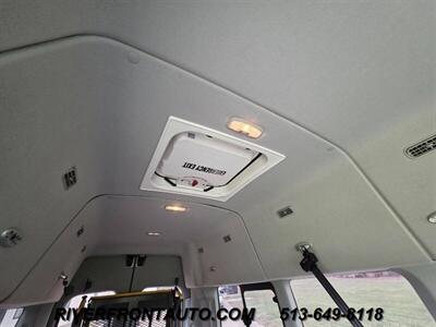 2017 Ford Transit 350 Dually MOBILITY VAN   - Photo 31 - Middletown, OH 45042