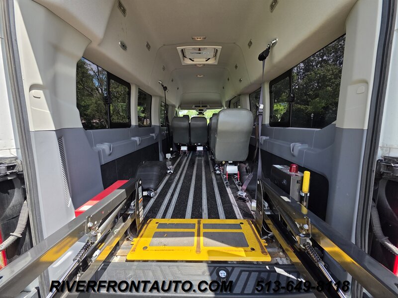 2017 Ford Transit 350 Dually MOBILITY VAN - Photo 17 - Middletown, OH 45042