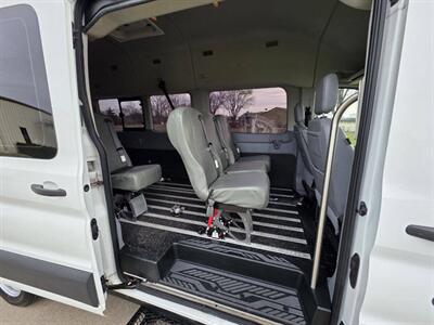 2017 Ford Transit 350 HD XL 3dr LWB High Roof DRW Extended Passenger   - Photo 6 - Middletown, OH 45042