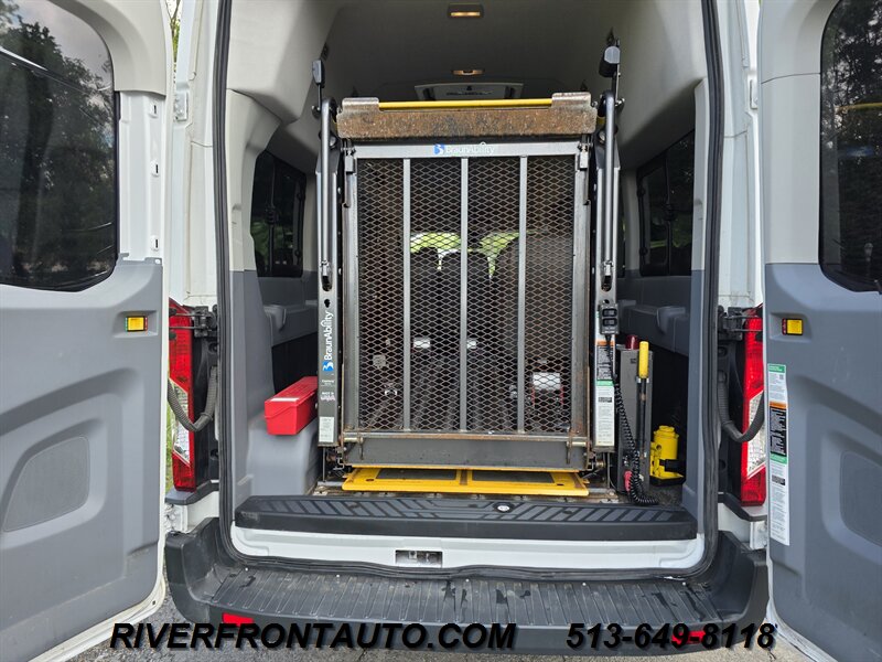 2017 Ford Transit 350 Dually MOBILITY VAN - Photo 16 - Middletown, OH 45042