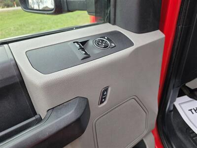 2017 Ford F-350 XL 4x4 2dr Regular Cab 145 in. WB DRW Chassis   - Photo 10 - Middletown, OH 45042