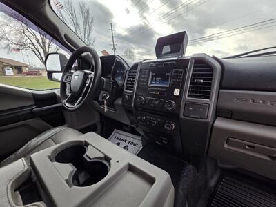 2017 Ford F-350 XL 4x4 2dr Regular Cab 145 in. WB DRW Chassis   - Photo 23 - Middletown, OH 45042