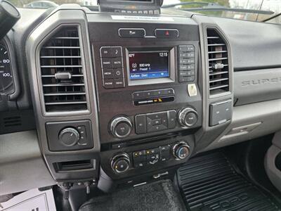 2017 Ford F-350 XL 4x4 2dr Regular Cab 145 in. WB DRW Chassis   - Photo 12 - Middletown, OH 45042