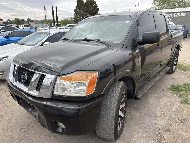 2012 Nissan Titan S  