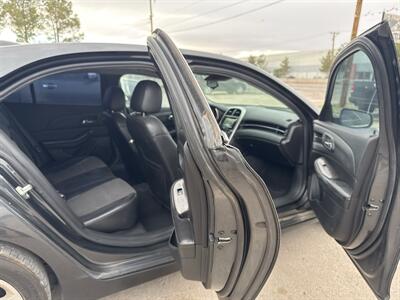 2015 Chevrolet Malibu LT   - Photo 3 - Socorro, TX 79927