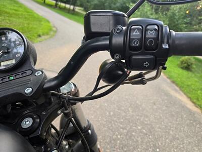 2020 HARLEY DAVIDSON IRON XL883 EVOLUTION V-TWIN Iron 883 - Photo 17 - Bemidji, MN 56601