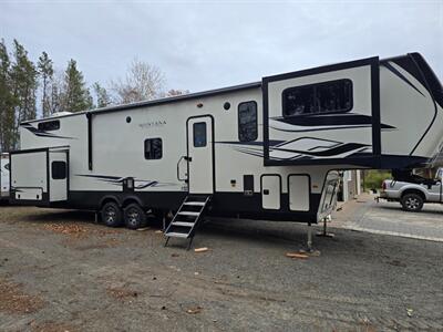 2024 Keystone Montana 377FL   - Photo 1 - Bemidji, MN 56601