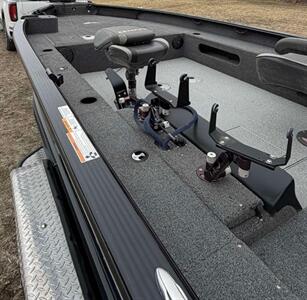 2020 LUND 2075 PRO GUIDE Bunk Trailer   - Photo 34 - Bemidji, MN 56601