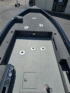 2020 LUND 2075 PRO GUIDE Bunk Trailer   - Photo 9 - Bemidji, MN 56601